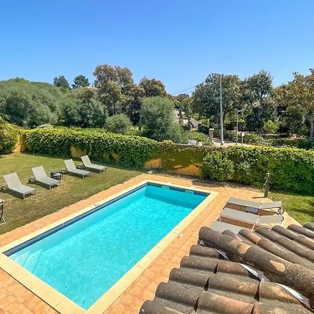 Vila Amaredda Di Arasu