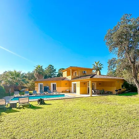Amaredda Villa *