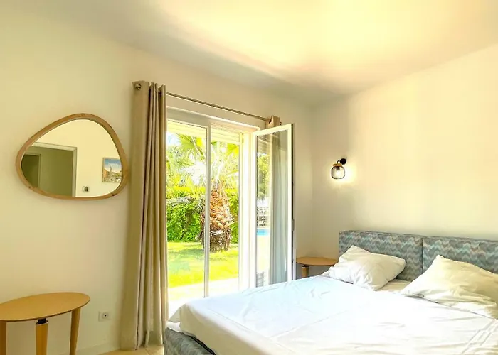 Amaredda Di Arasu * Sainte-Lucie de Porto-Vecchio